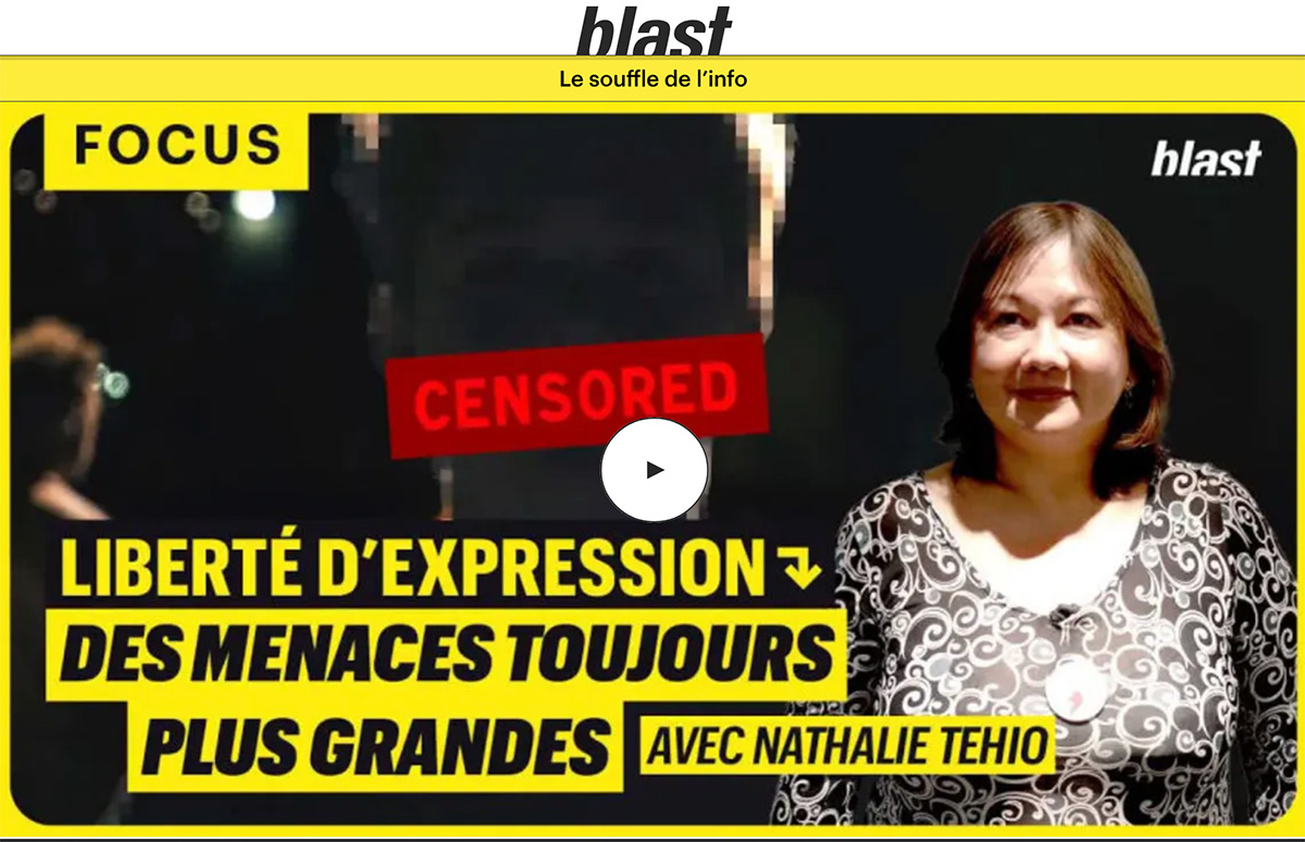 Portrait de Nathalie Tehio à droite, mot 'CENSORED' en rouge sur une silhouette floutée à gauche, sur fond sombre avec un bandeau 'Liberté d'expression : des menaces toujours plus grandes