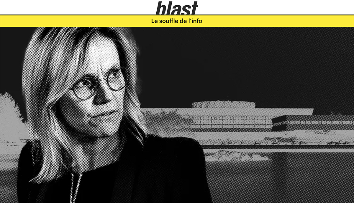 Agnès Pannier-Runacher, en noir et blanc, devant un bâtiment représentant l'école Polytechnique