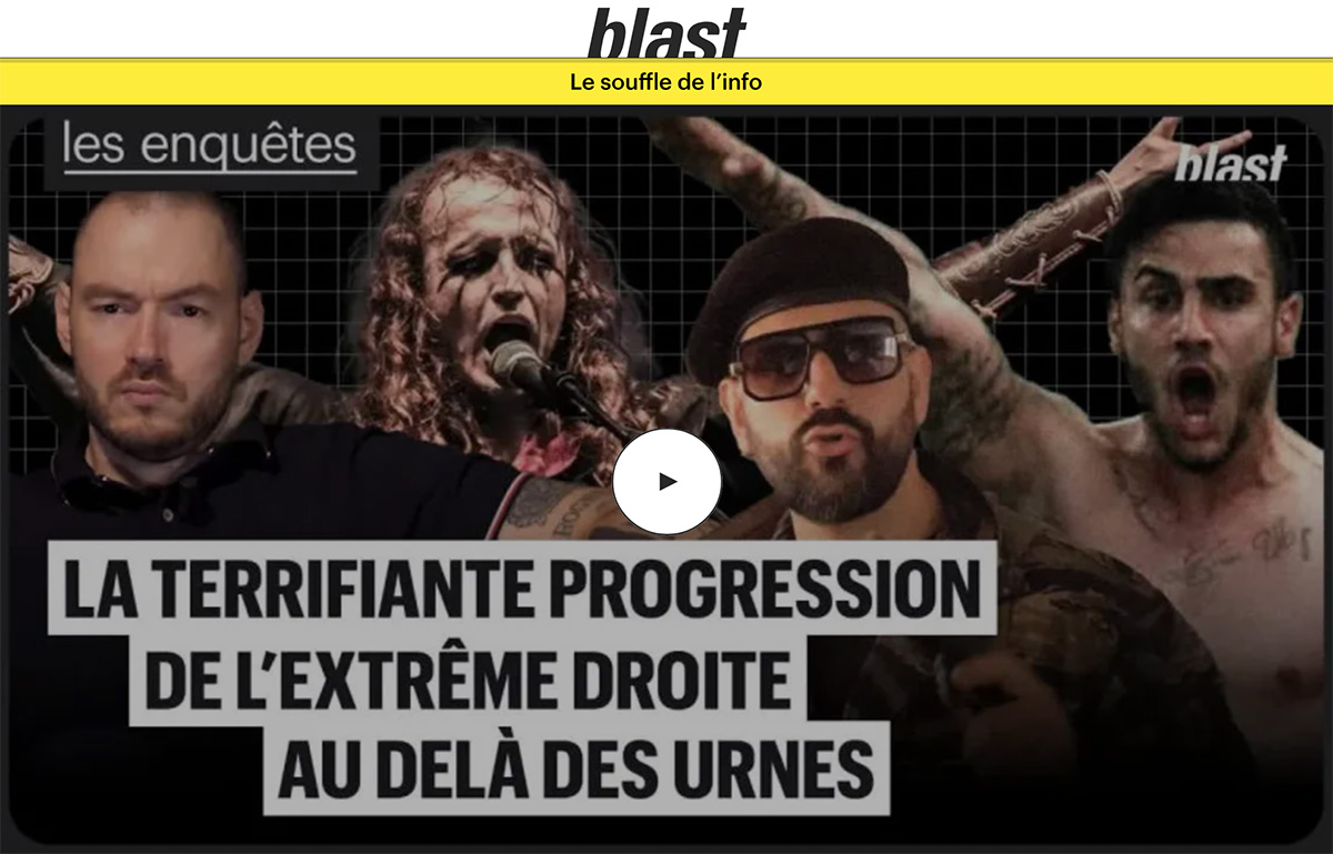 Foule et tribune politique illustrant la montée de l'extrême droite en Europe